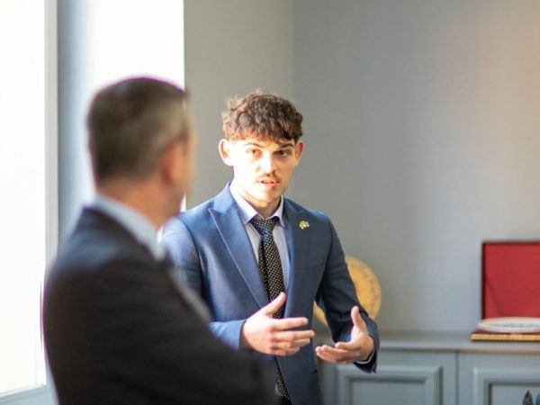 Întâlnirea care a Unit Piețele: Premier Group și Vlad Augustin Deschid Oportunități Reale pentru Brandurile Turcești în România