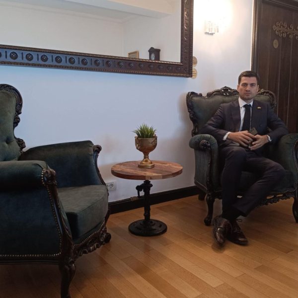 Mihai Popa, Reprezentant Vânzări, EkoGroup – Minim 10 pagini de Google ocupate cu articole EkoGroup: prezență totală pentru brandul tău